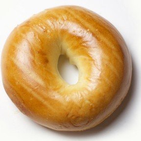 New York Style Large Fully Baked Plain Bagels - 6 x Bagels